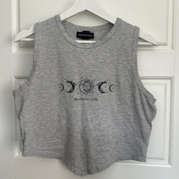 *3/$25* Gray Women's Celestial Sun & Moon Tank Top - Picture 1 of 2